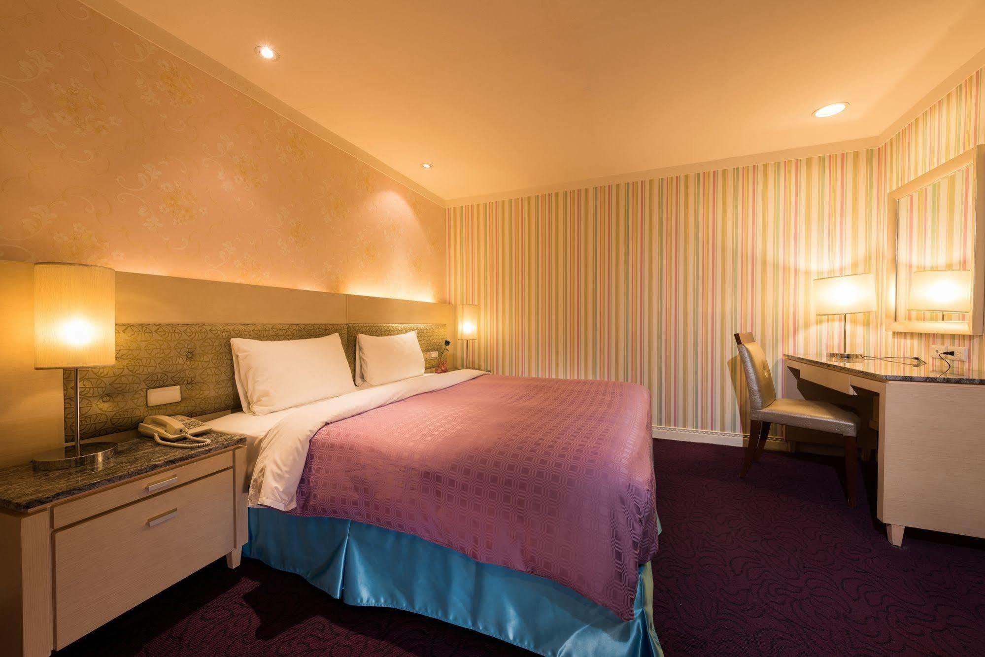 Wonstar Hotel - Songshan Taipei Bagian luar foto