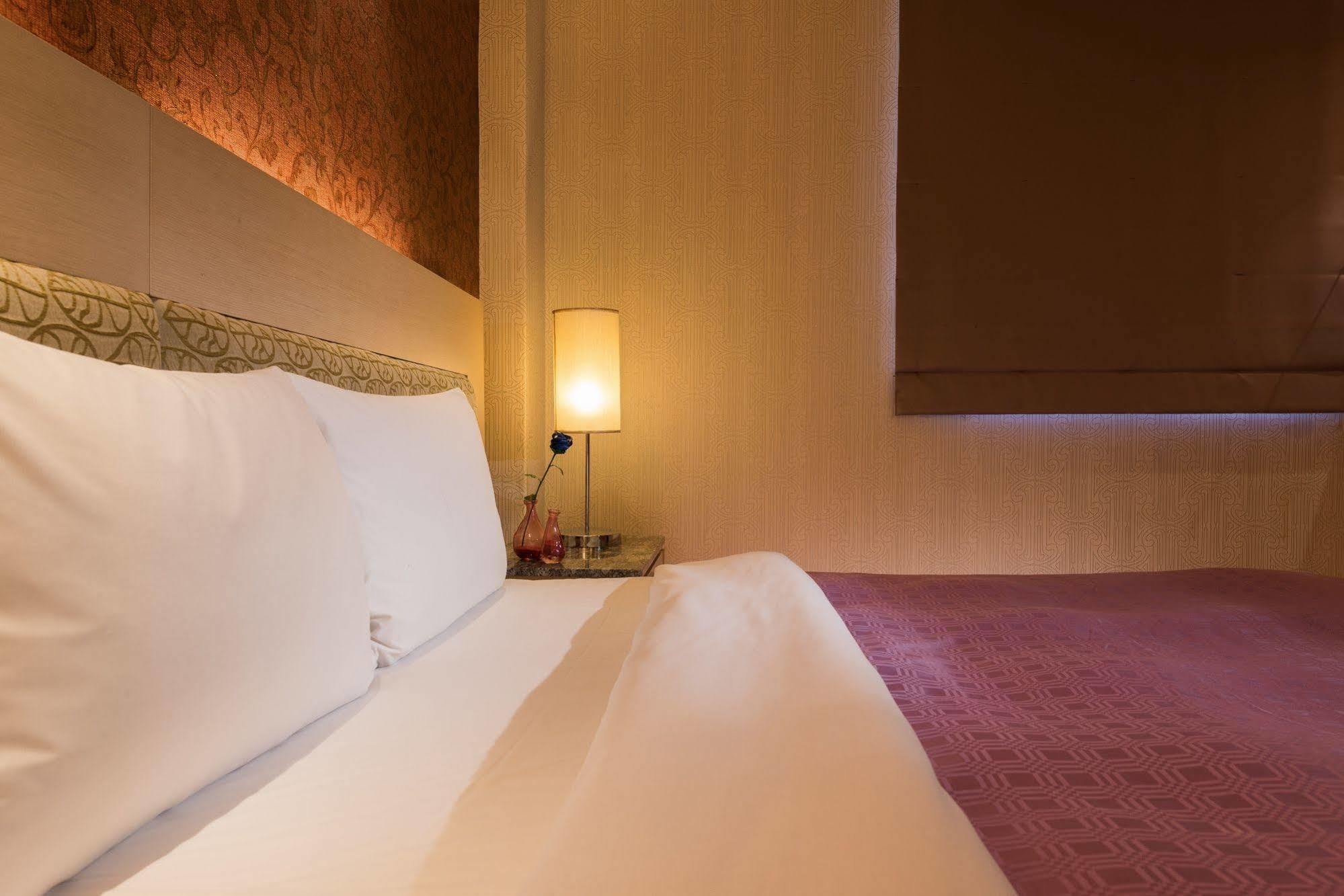 Wonstar Hotel - Songshan Taipei Bagian luar foto